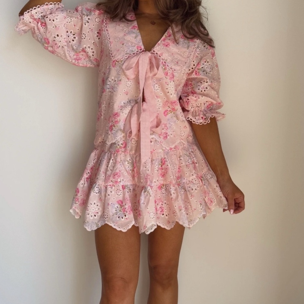 Floral Pink Eyelet set